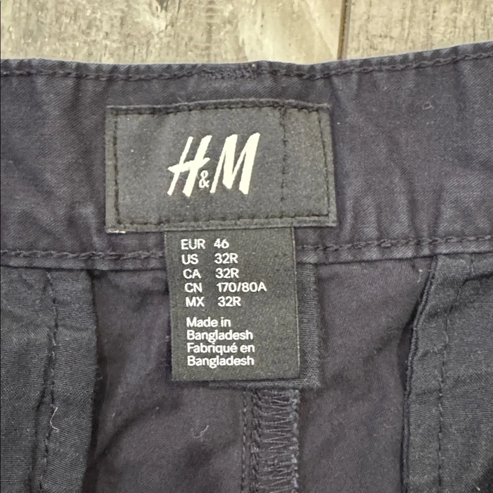 H&M Navy Palm Tree Men’s Shorts
